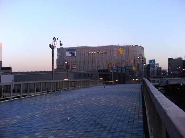 ���w�O�̑���